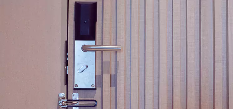 Installing a Maglock Medina